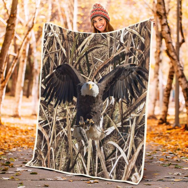 Eagle Hunting 3D All Over Printed Fleece Blanket Sherpa Blanket
