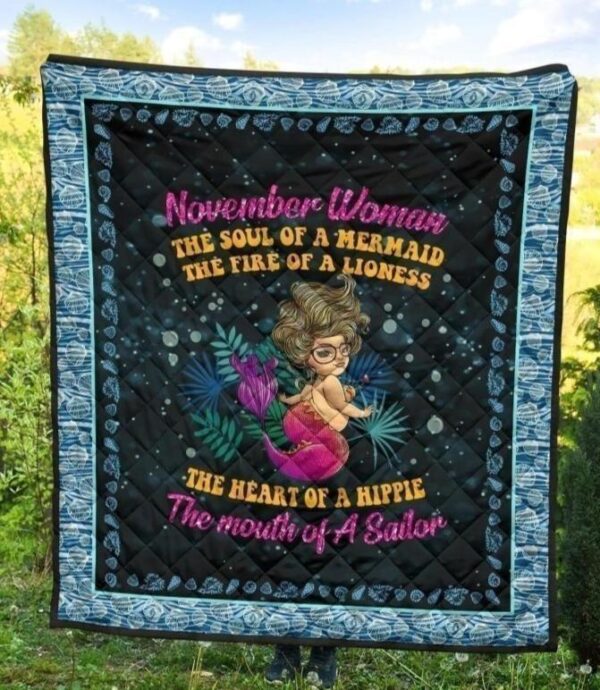 Chubby November Woman Fleece Blanket - Sherpa Blanket