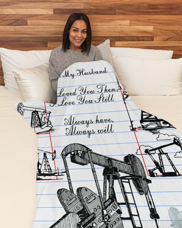 Oilfield Man Premium Fleece Blanket - Sherpa Blanket