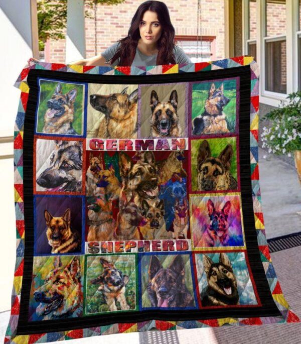 Dog Blanket - Gift Idea for Dog Lovers, Dog Dad Mom - German Shepherd Sherpa Blanket  V4