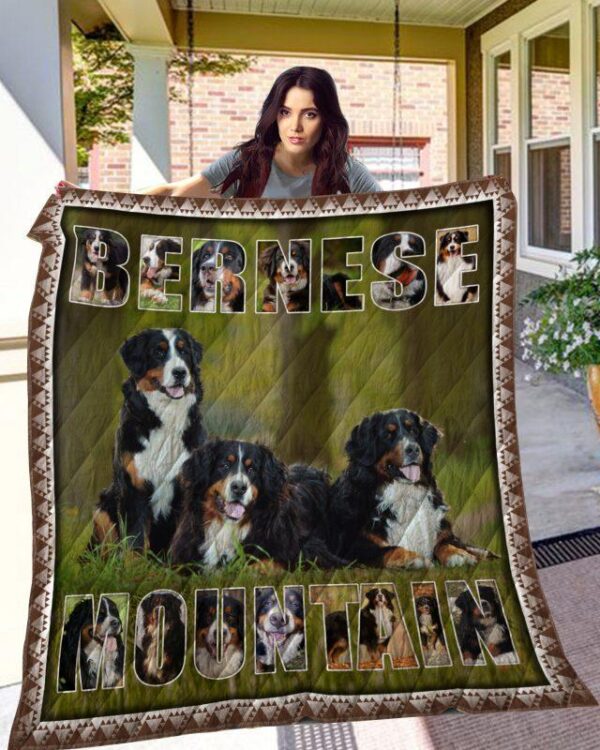 Dog Blanket - Gift Idea For Dog Lovers, Dog Dad Mom - Bernese Mountain Dog Sherpa Blanket
