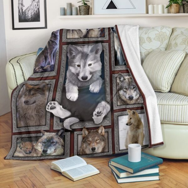 Grey Wolf Pocket Fleece Blanket Sherpa Blanket