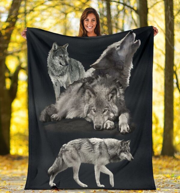 Gray Wolf Fleece Blanket Sherpa Blanket