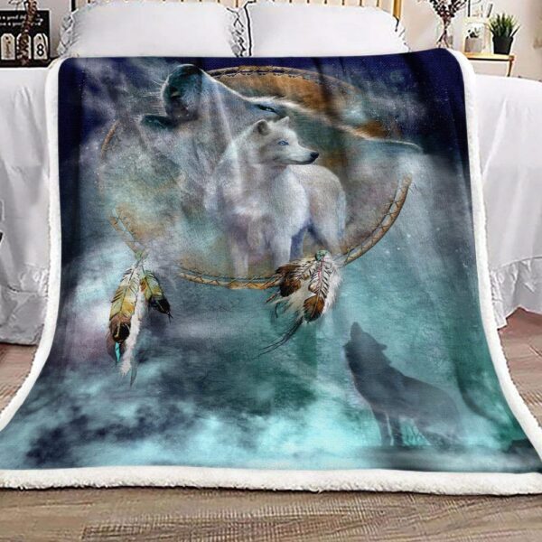 Dreamcatcher White Wolf Fleece Blanket Sherpa Blanket
