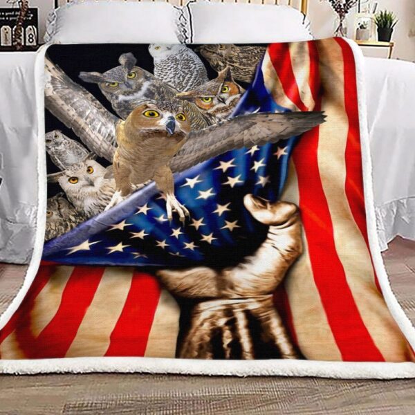Owls Are Behind The American Flag Fleece Blanket Sherpa Blanket