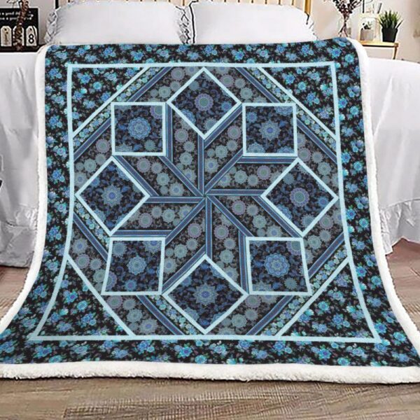 Regency Medallion Fleece Blanket Sherpa Blanket