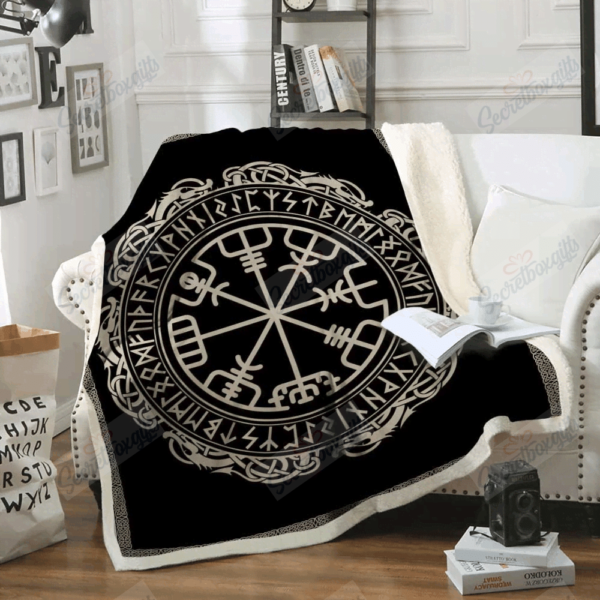 The Vegvisir Symbol Viking Fleece Blanket Sherpa Blanket