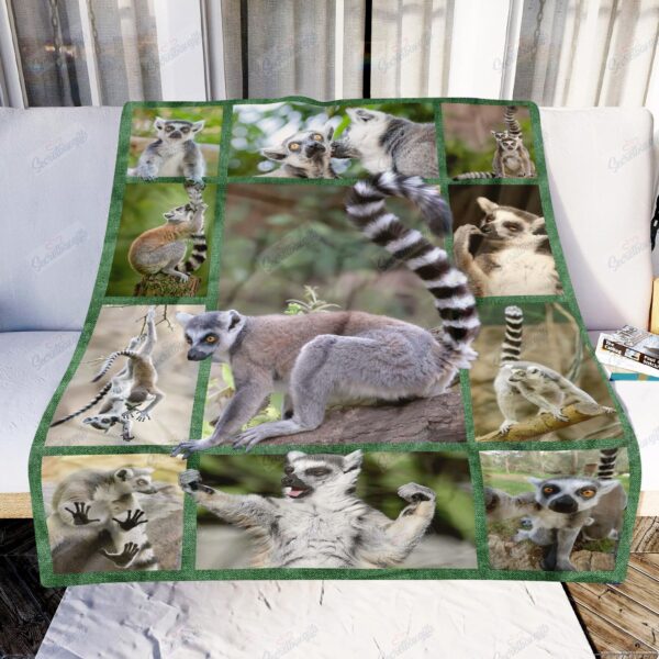 Lemur Climb Anywhere Fleece Blanket Sherpa Blanket