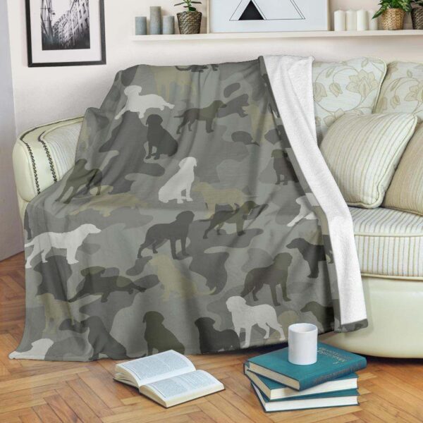 Chesapeake Bay Retriever Camo Fleece Blanket Sherpa Blanket