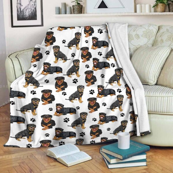 Rottweiler Paw Fleece Blanket Sherpa Blanket