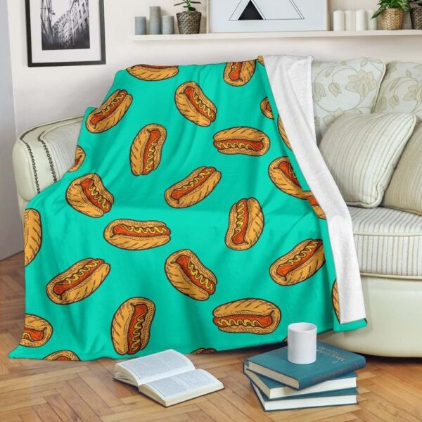 Green Hot Dog Fleece Blanket Sherpa Blanket