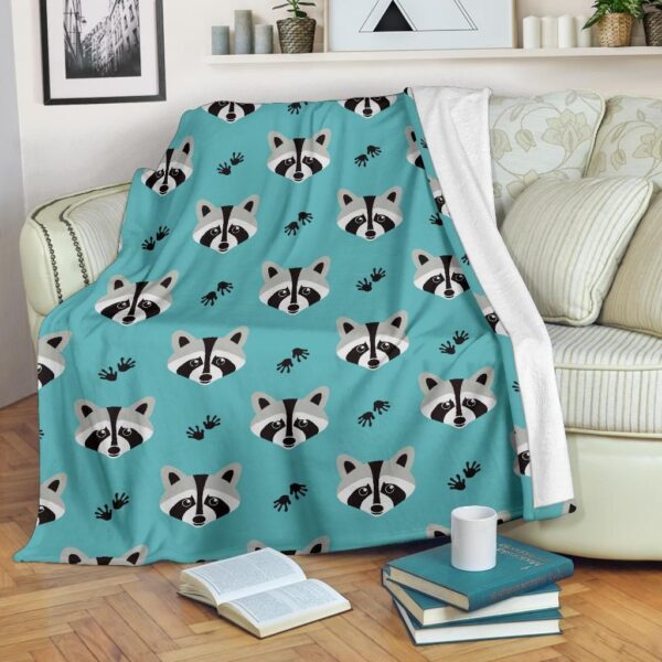 Raccoon Pattern Fleece Blanket Sherpa Blanket