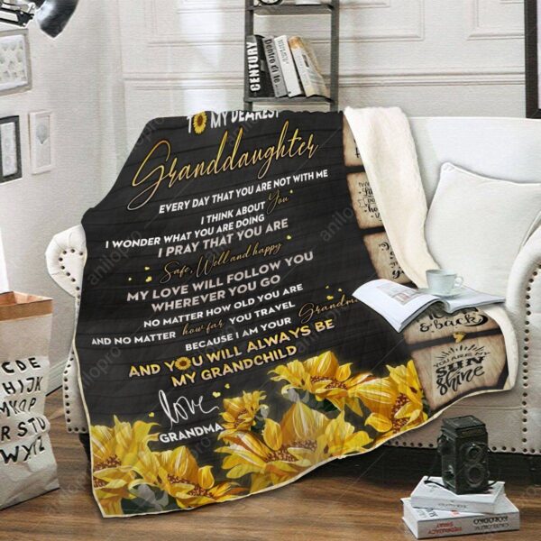 To My Granddaughter Grandma Fleece Blanket Sherpa Blanket