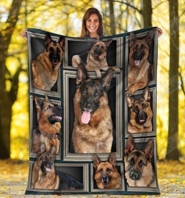 Dog German Shepherd Dog Shepherd Lovers Gifts Fleece Blanket Sherpa Blanket