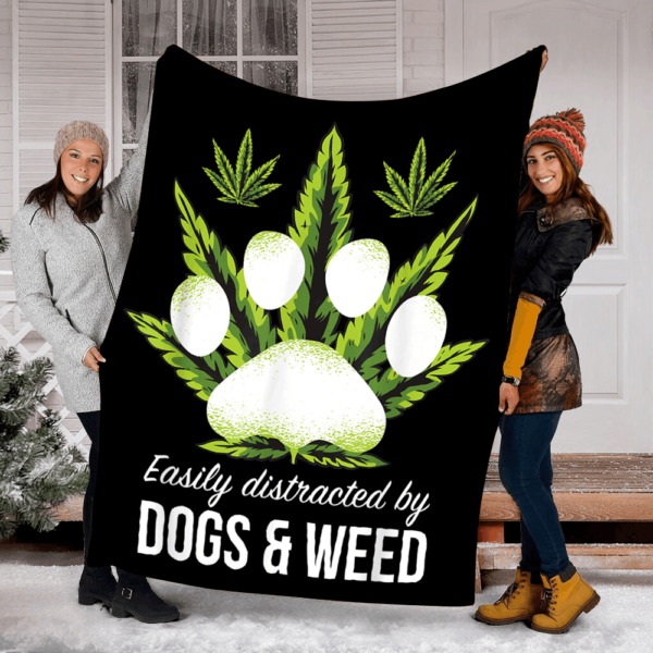 Easily Distracted By Dogs Weed Fleece Blanket Sherpa Blanket