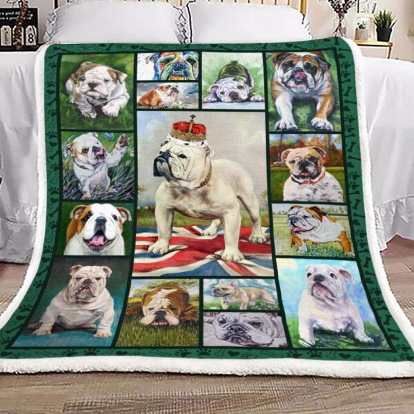English Bulldog A Royal Dog Fleece Blanket Sherpa Blanket