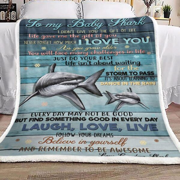 Shark To My Baby Shark Love Grandma Fleece Blanket Sherpa Blanket
