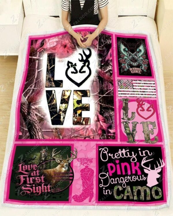 Hunting Love Fleece Blanket Sherpa Blanket