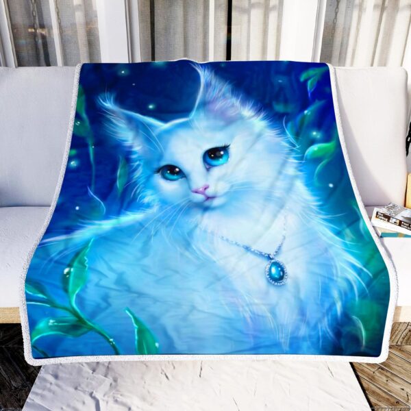 Lovely White Cat Fleece Blanket Sherpa Blanket