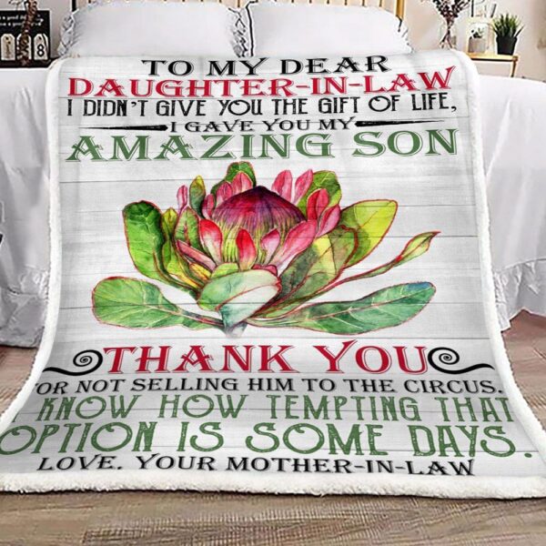 Protea Flower To My Dear Daughter In Law Love Your Mother In Law Fleece Blanket Sherpa Blanket