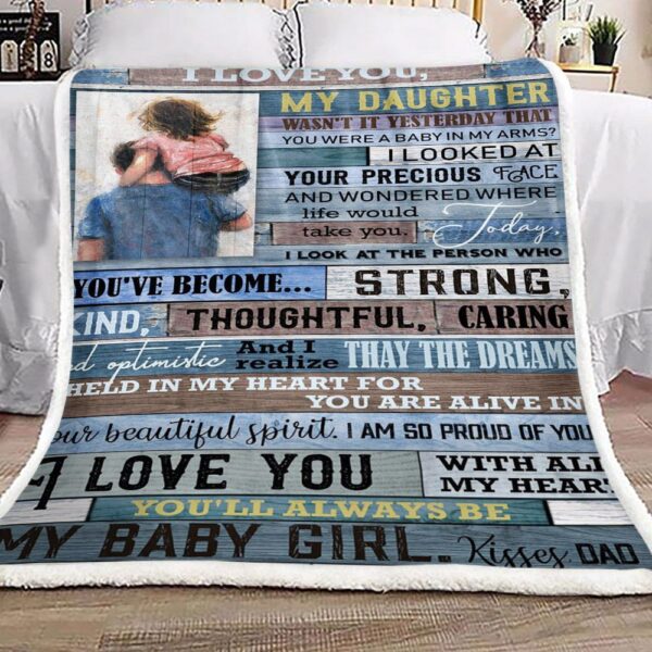 Family To My Daughter Kisses Dad Fleece Blanket Sherpa Blanket