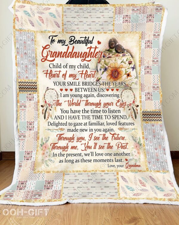 Granddaughter Love Your Grandma Fleece Blanket Sherpa Blanket