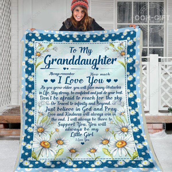 Granddaughter Dont Be Afraid Fleece Blanket Sherpa Blanket