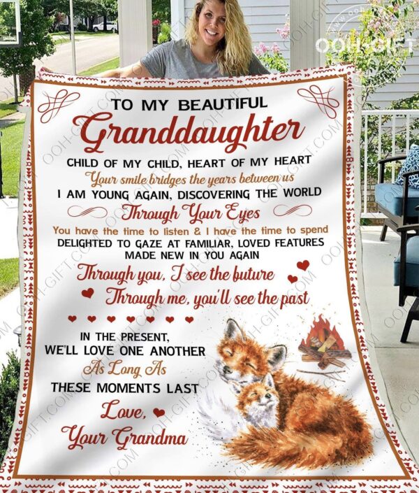 Granddaughter Love Your Grandma Fleece Blanket Sherpa Blanket