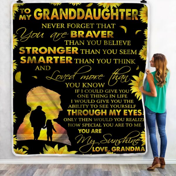 Granddaughter Through My Eyes Fleece Blanket Sherpa Blanket