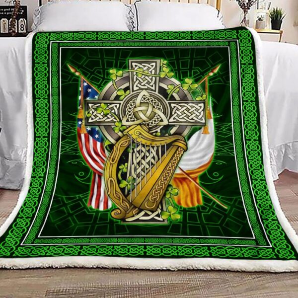 Irish American Celtic Cross Shamrock Fleece Blanket Sherpa Blanket