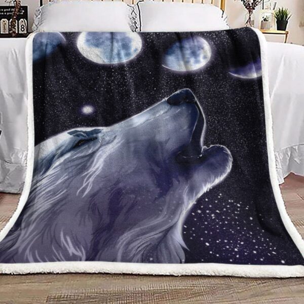 Moon Wolf Fleece Blanket Sherpa Blanket