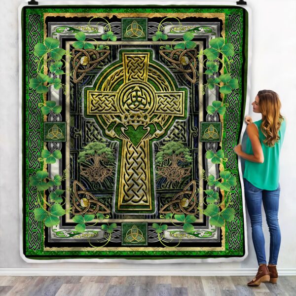 Irish Celtic Claddagh Cross Fleece Blanket Sherpa Blanket