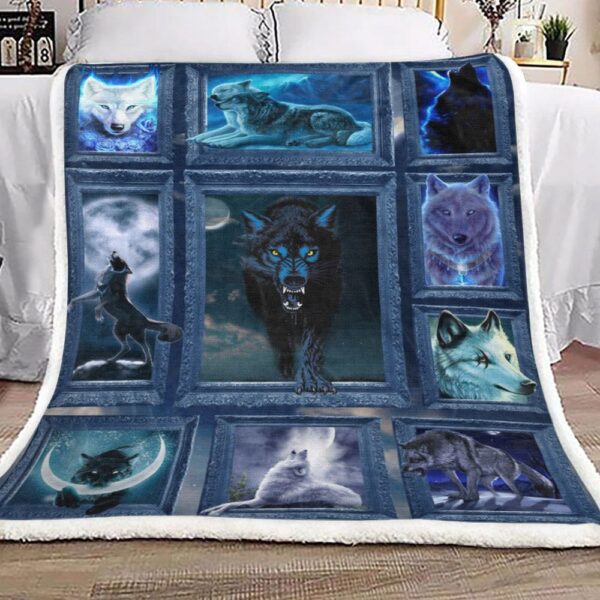 Blue Wolf Fleece Blanket Sherpa Blanket
