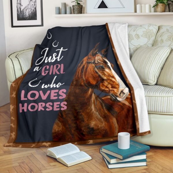 Just A Girl Who Loves Horse Fleece Blanket Sherpa Blanket