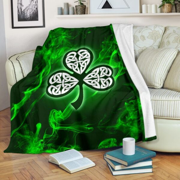 Irish - Shamrock Smoke Fleece Blanket Sherpa Blanket