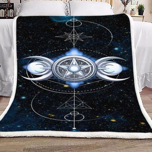 Triple Moon Wicca Fleece Blanket Sherpa Blanket