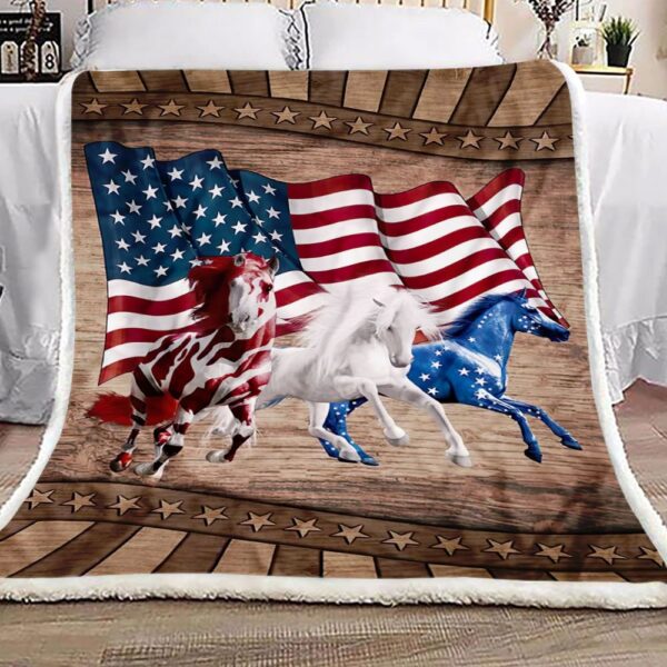 Running Horse American Fleece Blanket Sherpa Blanket