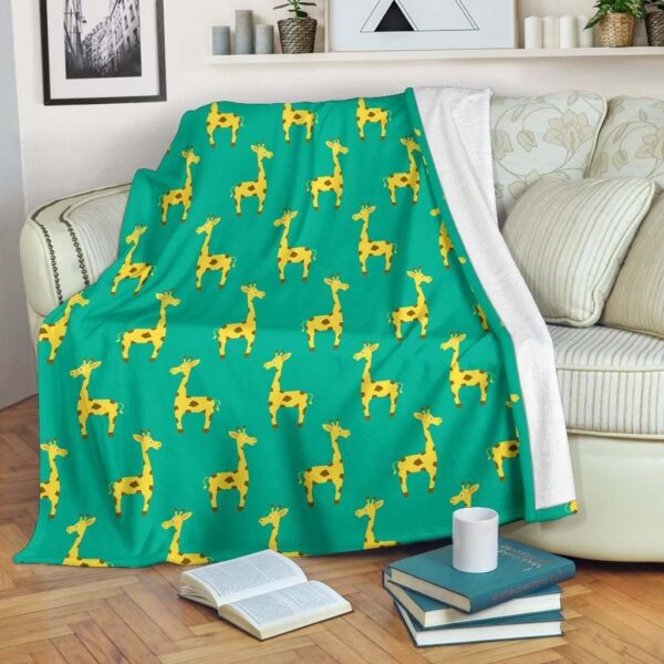Cute Cartoon Giraffe Fleece Blanket Sherpa Blanket