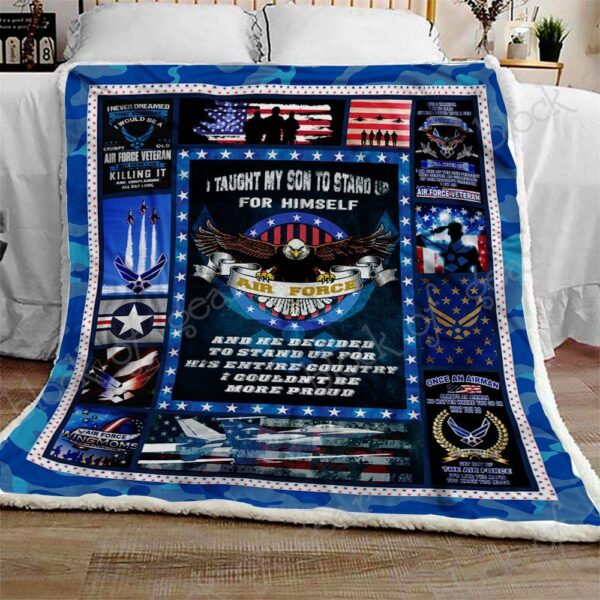 Proud Air Force Mom Fleece Blanket Sherpa Blanket